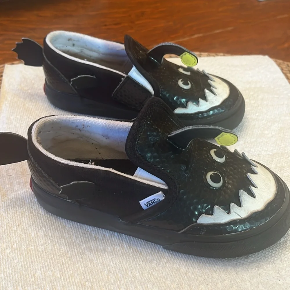 Vans T Slip-On V Angler Fish Size 9 toddler preloved good condition black/ white - Picture 4 of 8